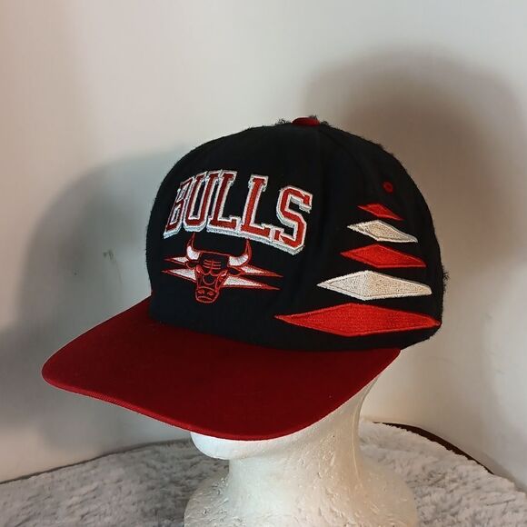 NBA Chicago Bulls Wool Snapback Cap - Picture 1 of 8